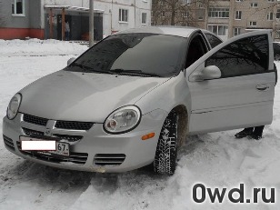 Битый автомобиль Dodge Neon